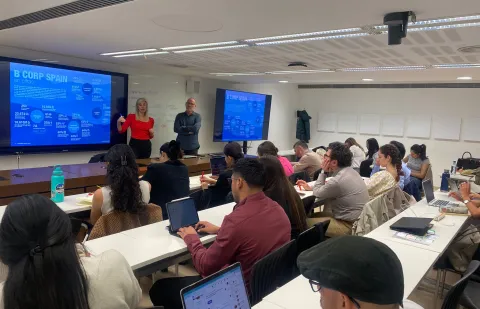 Alumnos del máster en Sostenibilidad y RSC EAE