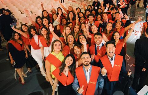 Alumnos graduados EAE Business School Barcelona 2024