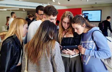 Imagen hero EAE Grados