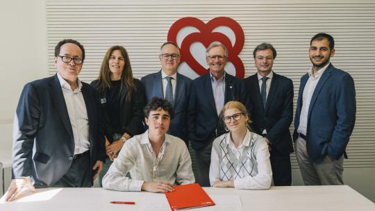 Firma Barcelona Health Hub EAE Barcelona