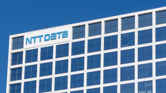Approaching company: visita a NTT data