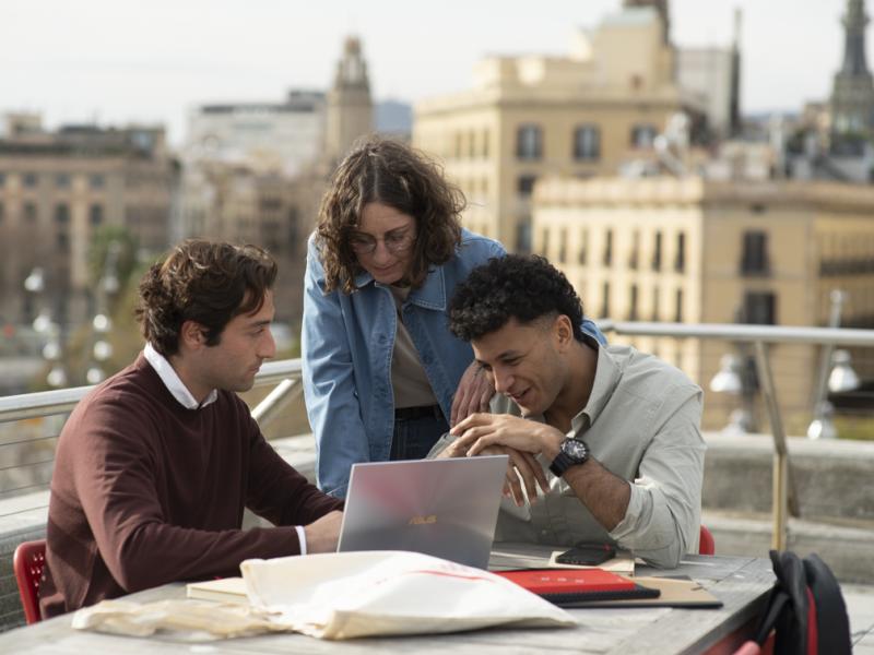 alumnos máster de innovacion EAE Emprende Ben Tech Barcelona