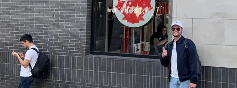 De la nieve de Montreal a la arena de Barcelona. Entrevista con Philippe Lemieux, estudiante de intercambio del BBA de Canadá