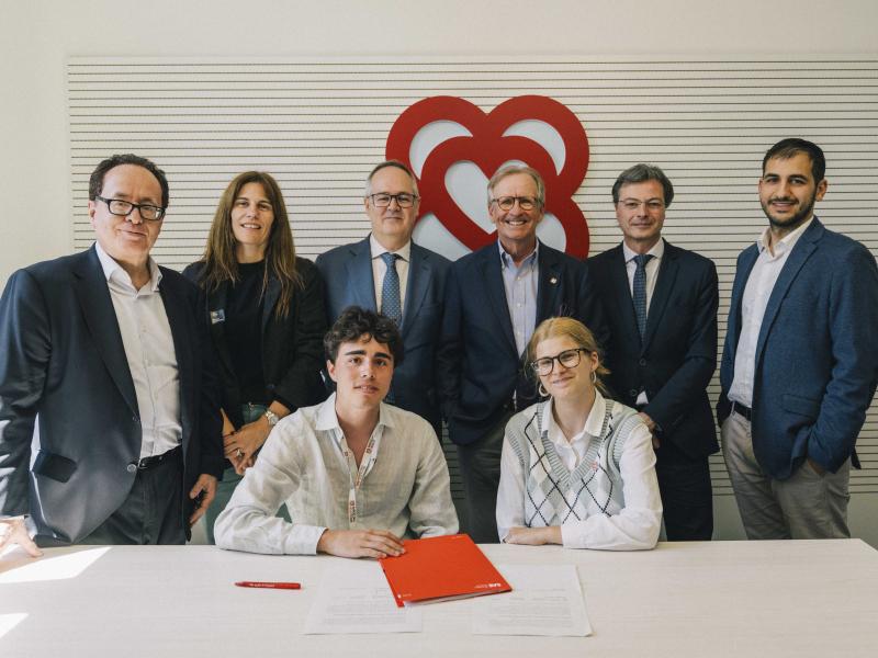 Firma Barcelona Health Hub EAE Barcelona