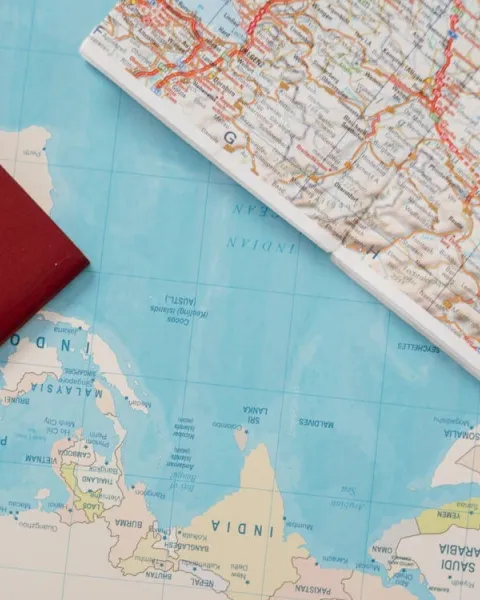 Mapa y pasaporte