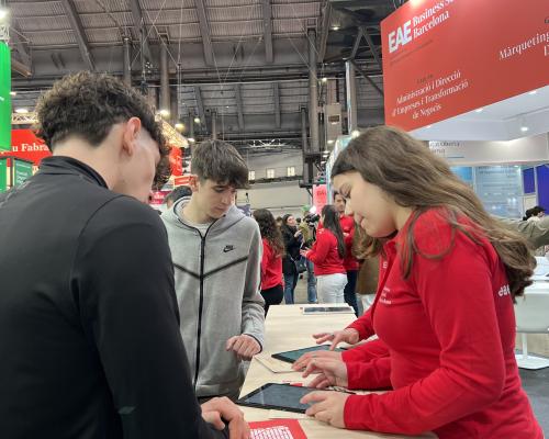 Orientación grado EAE en Saló de l’Ensenyament en la Fira Barcelona 2024