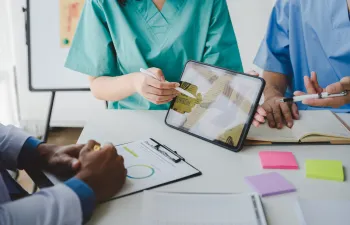 Salidas profesionales de la gestion sanitaria