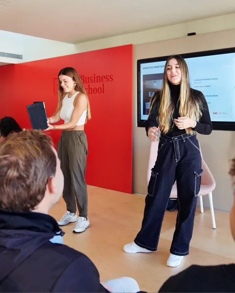Inspiring talks EAE Grado