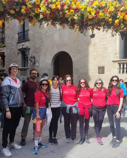 EAE Business School Barcelona en la Magic Line caminata solidaria