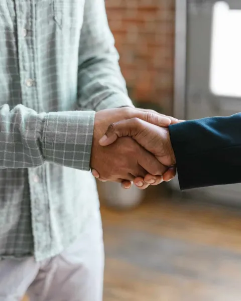 ¿Qué es el liderazgo y cuáles son los aspectos más importantes para ser un buen líder?