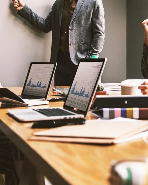 Estrategias clave para fomentar el crecimiento empresarial