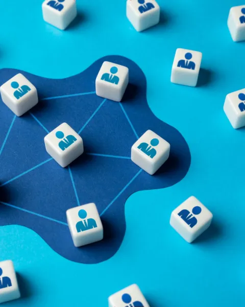 Cómo usar LinkedIn para destacar profesionalmente